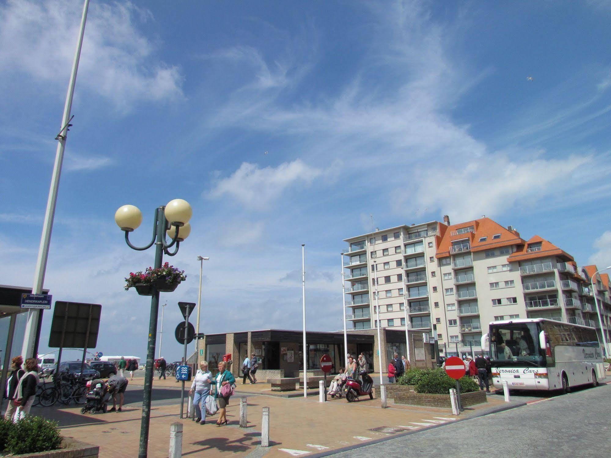 Hotel Uilenspiegel Nieuwpoort Eksteriør bilde